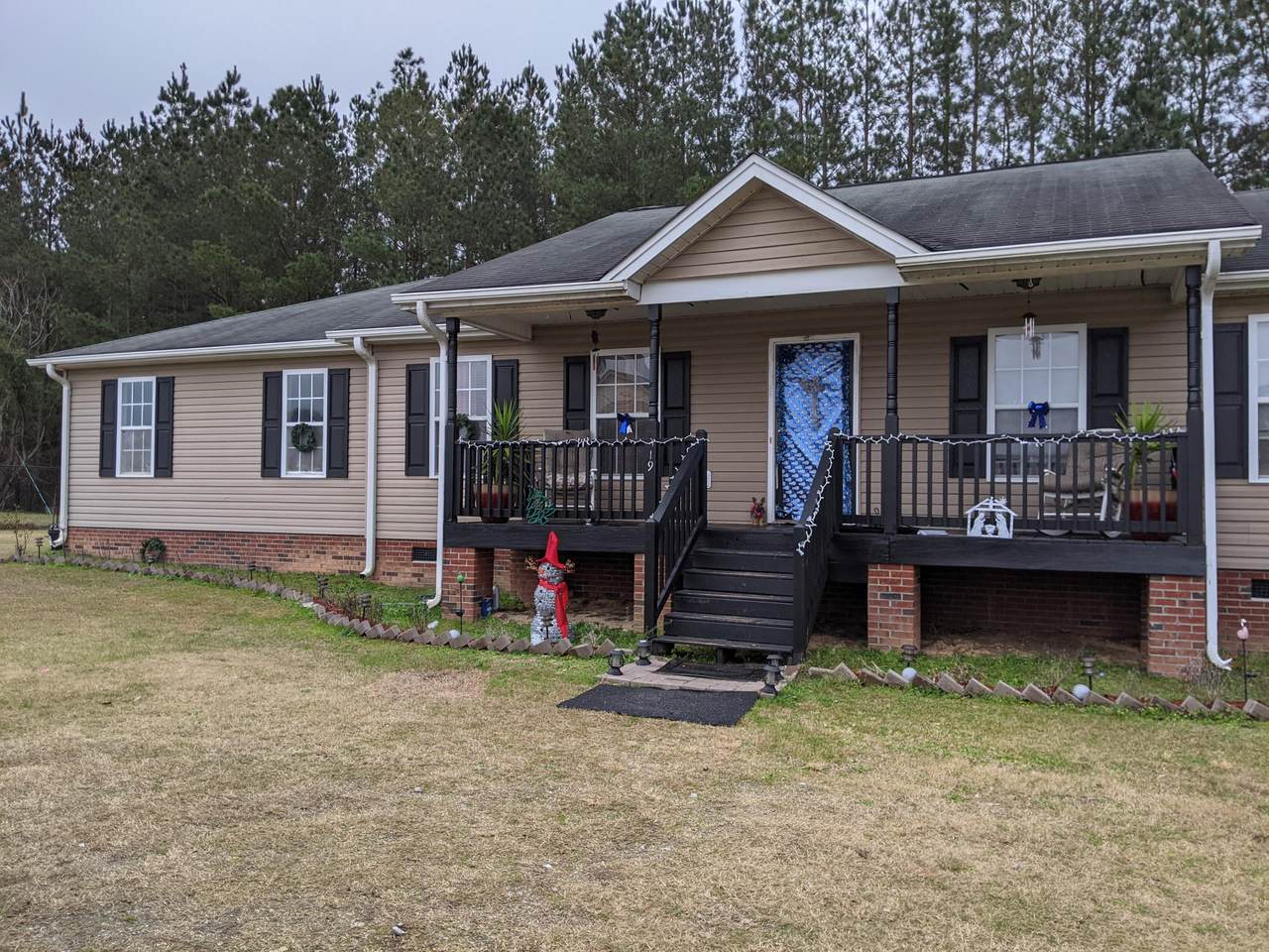 319 Walker Drive - Photo 1