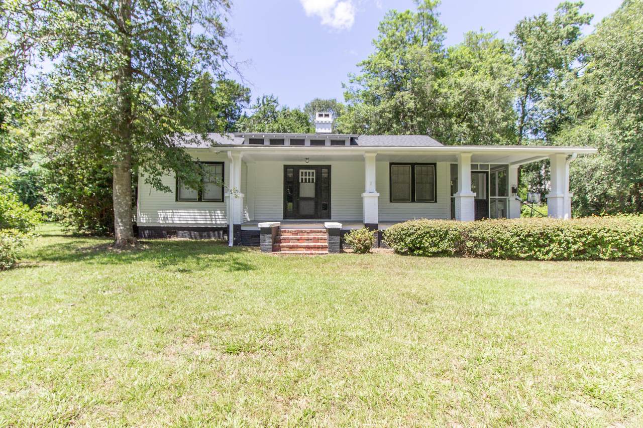102 Cuthbert Lane - Photo 1