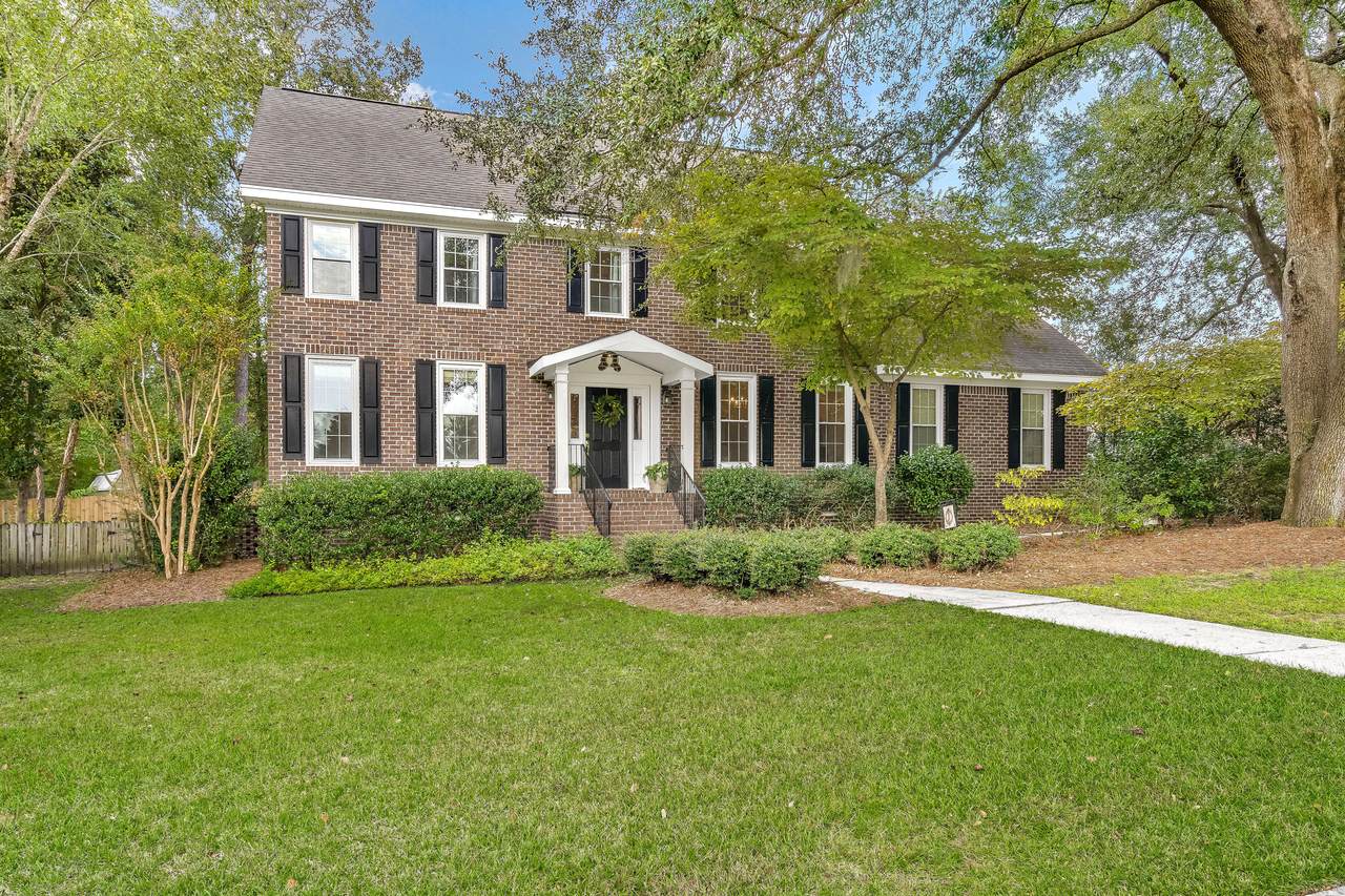 1301 Sterling Oaks Drive - Photo 1