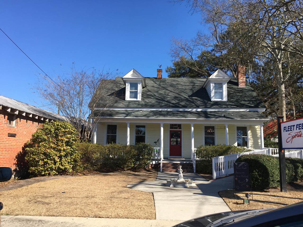 117 Richardson Avenue - Photo 1