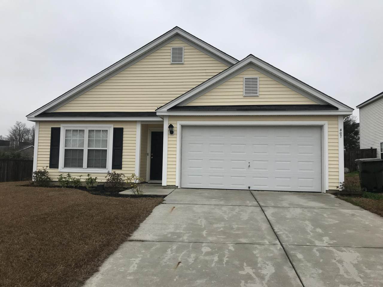 407 Crystal Oaks Lane - Photo 1