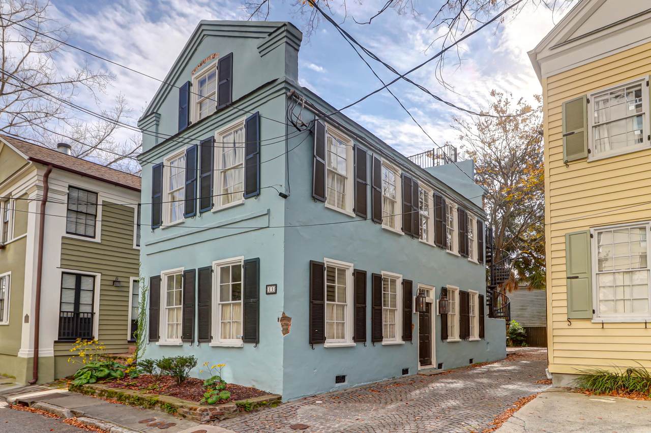 11 West Street - Photo 1