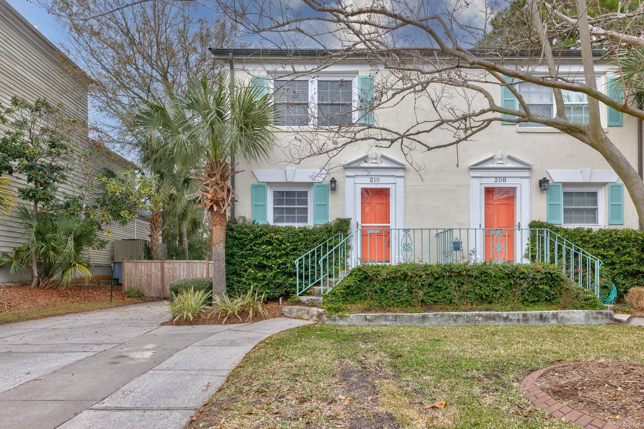 210 Wentworth Street - Photo 1