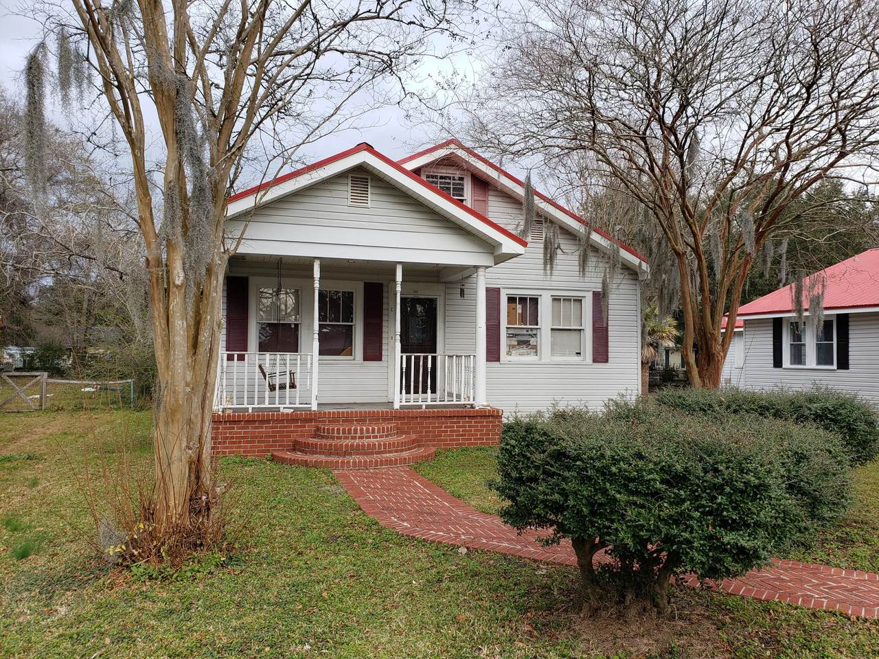 5816 Robinson Street - Photo 1