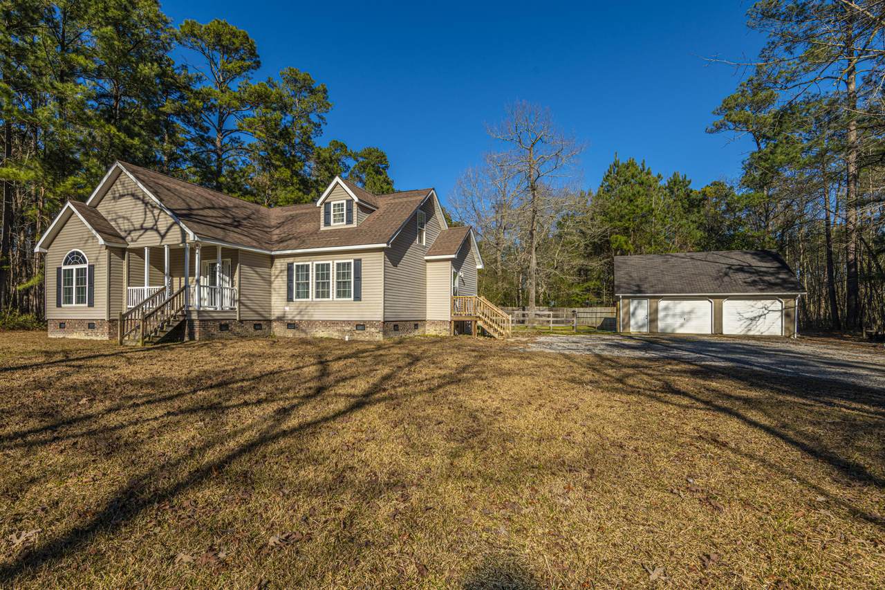 130 Barons Road - Photo 1