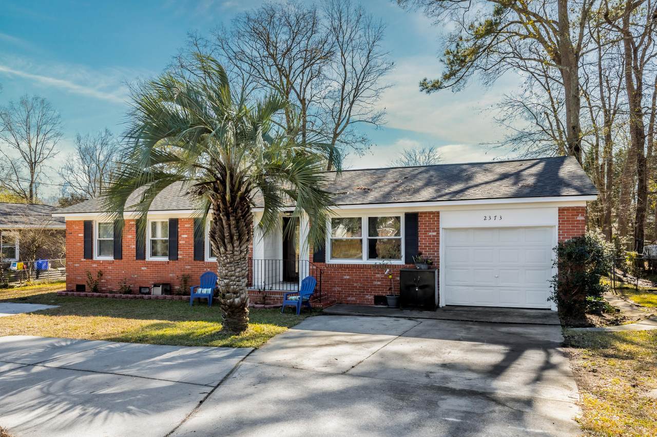 2373 Otranto Road - Photo 1