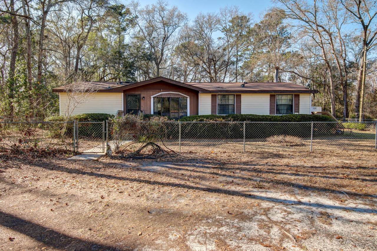 1422 Brownswood Road - Photo 1