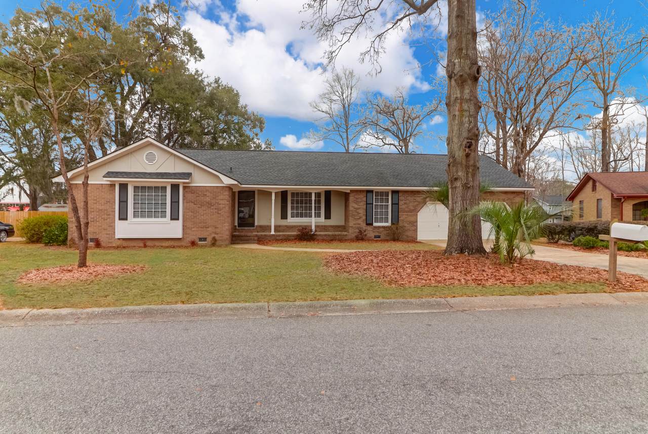 5908 Commonwealth Circle - Photo 1