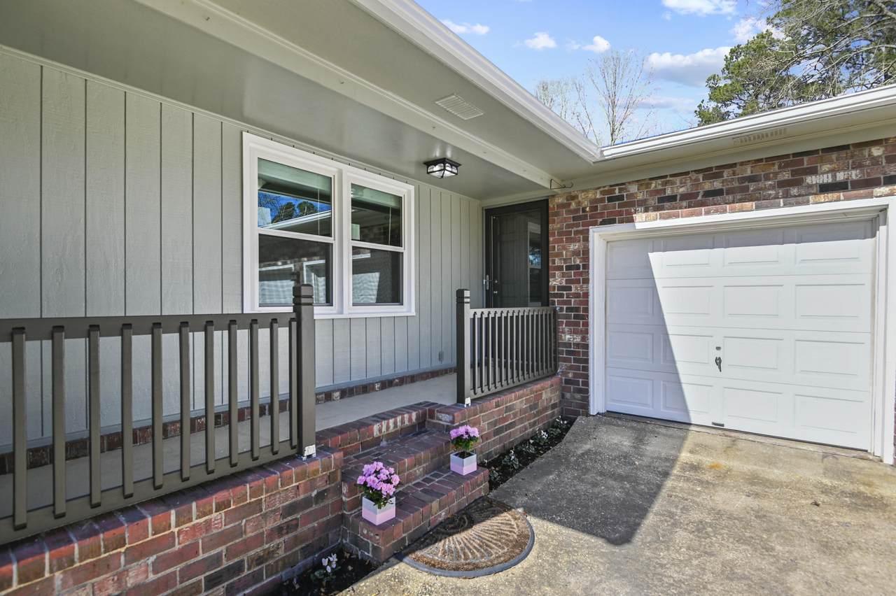 103 Joyce Court - Photo 1