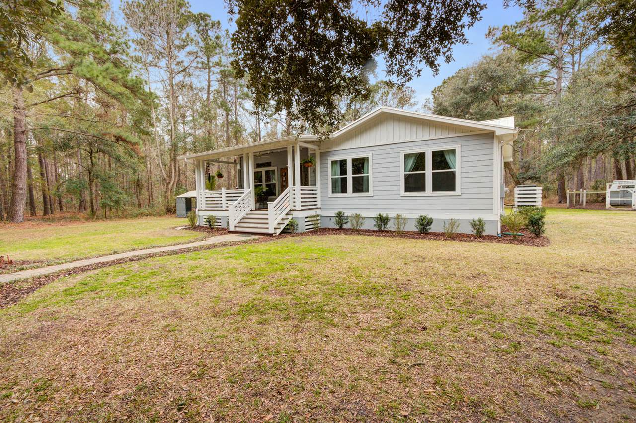1033 Milcrest Drive - Photo 1