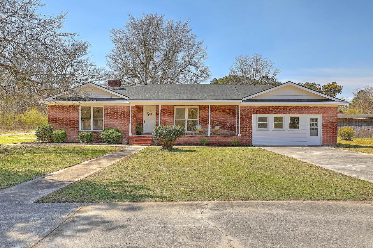 2109 State Hwy 35 - Photo 1