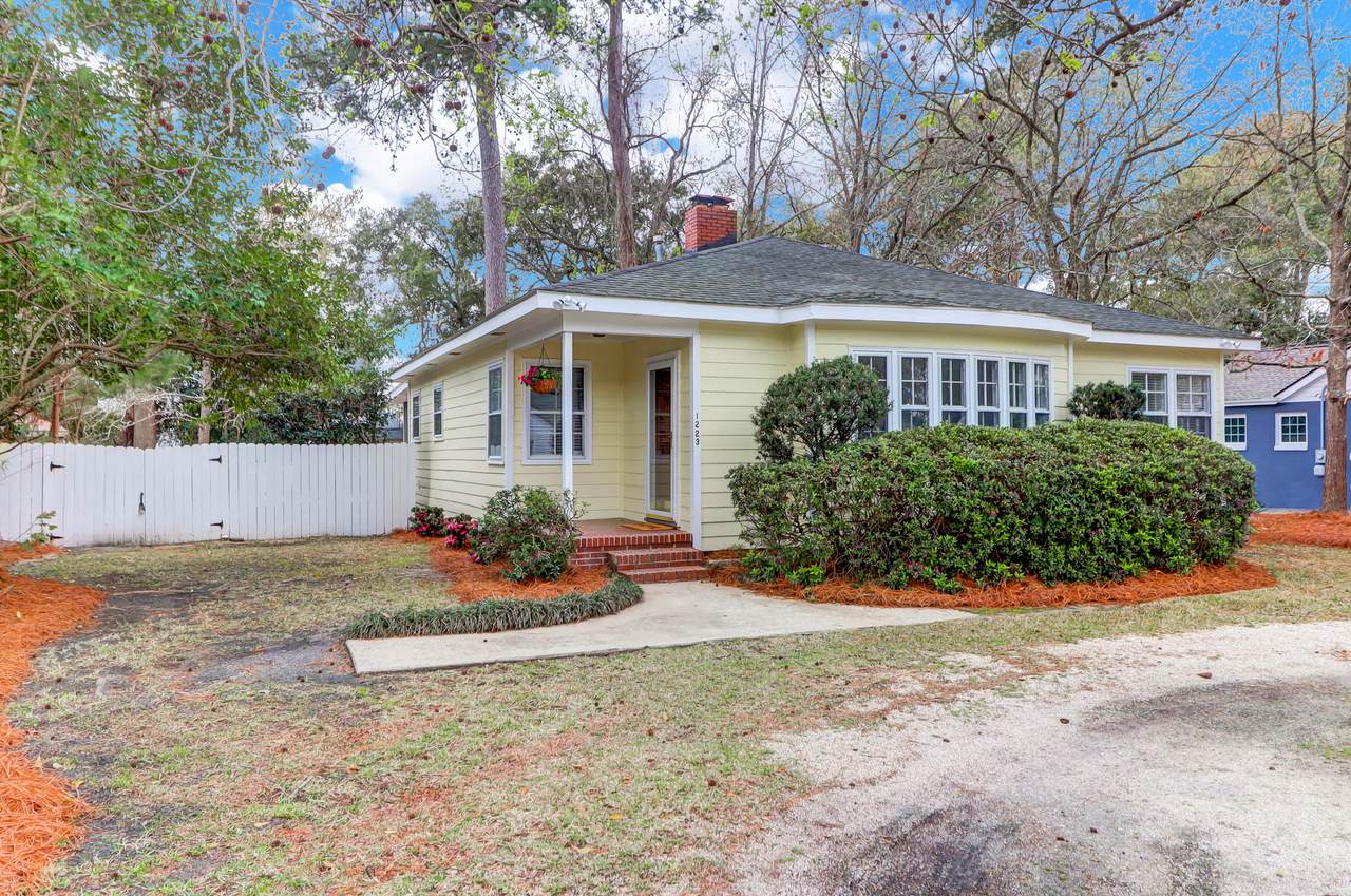 1223 Forestwood Drive - Photo 1