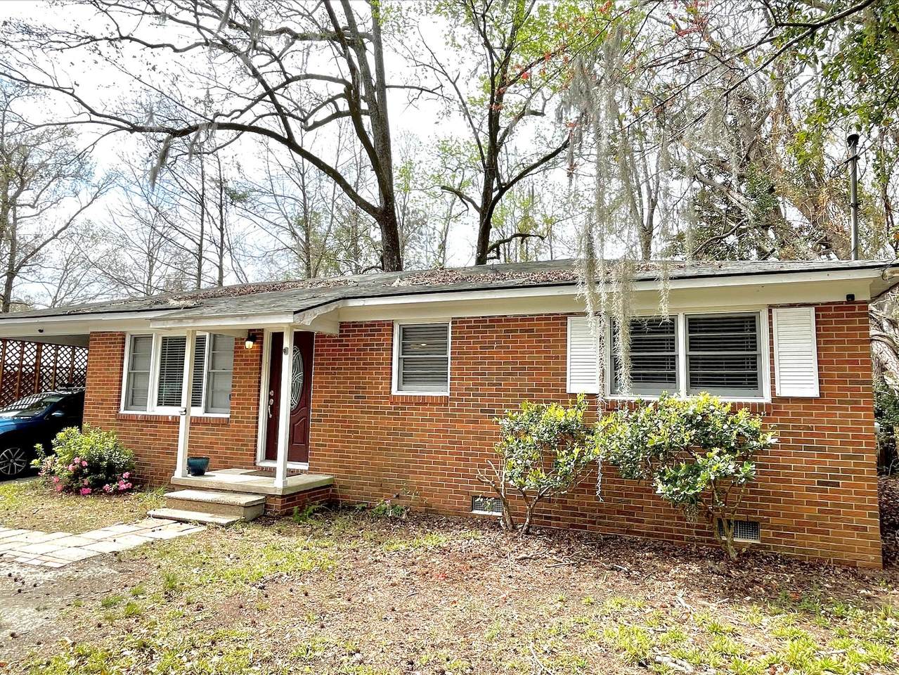 825 Savage Road - Photo 1