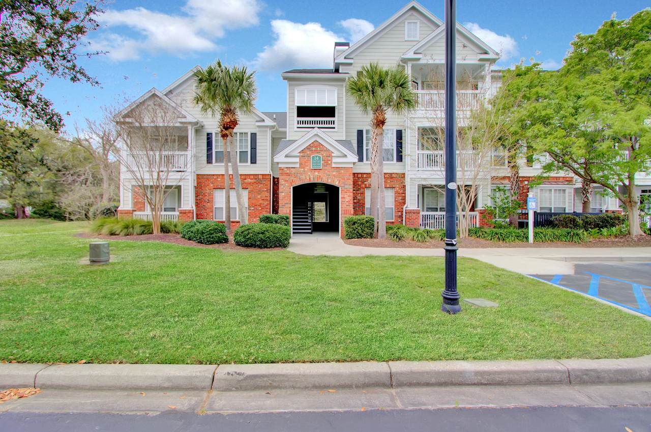 45 Sycamore Avenue - Photo 1