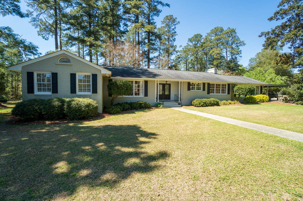 2999 Columbia Road - Photo 1