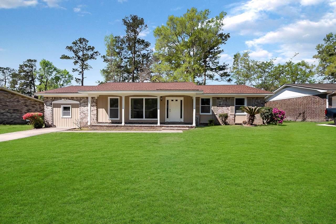 150 Foxborough Road - Photo 1