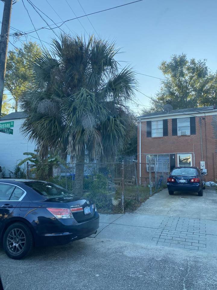 195 Nassau Street - Photo 1