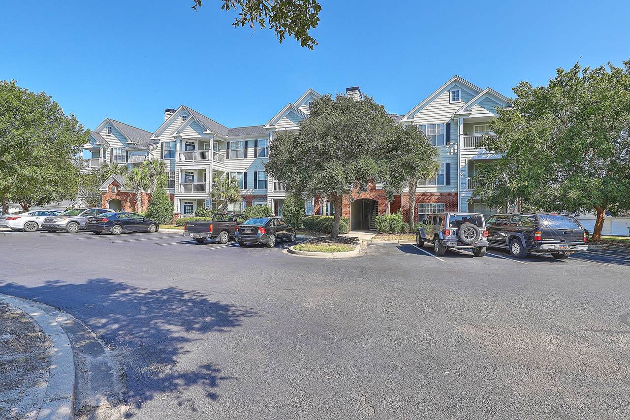 45 Sycamore Avenue - Photo 1
