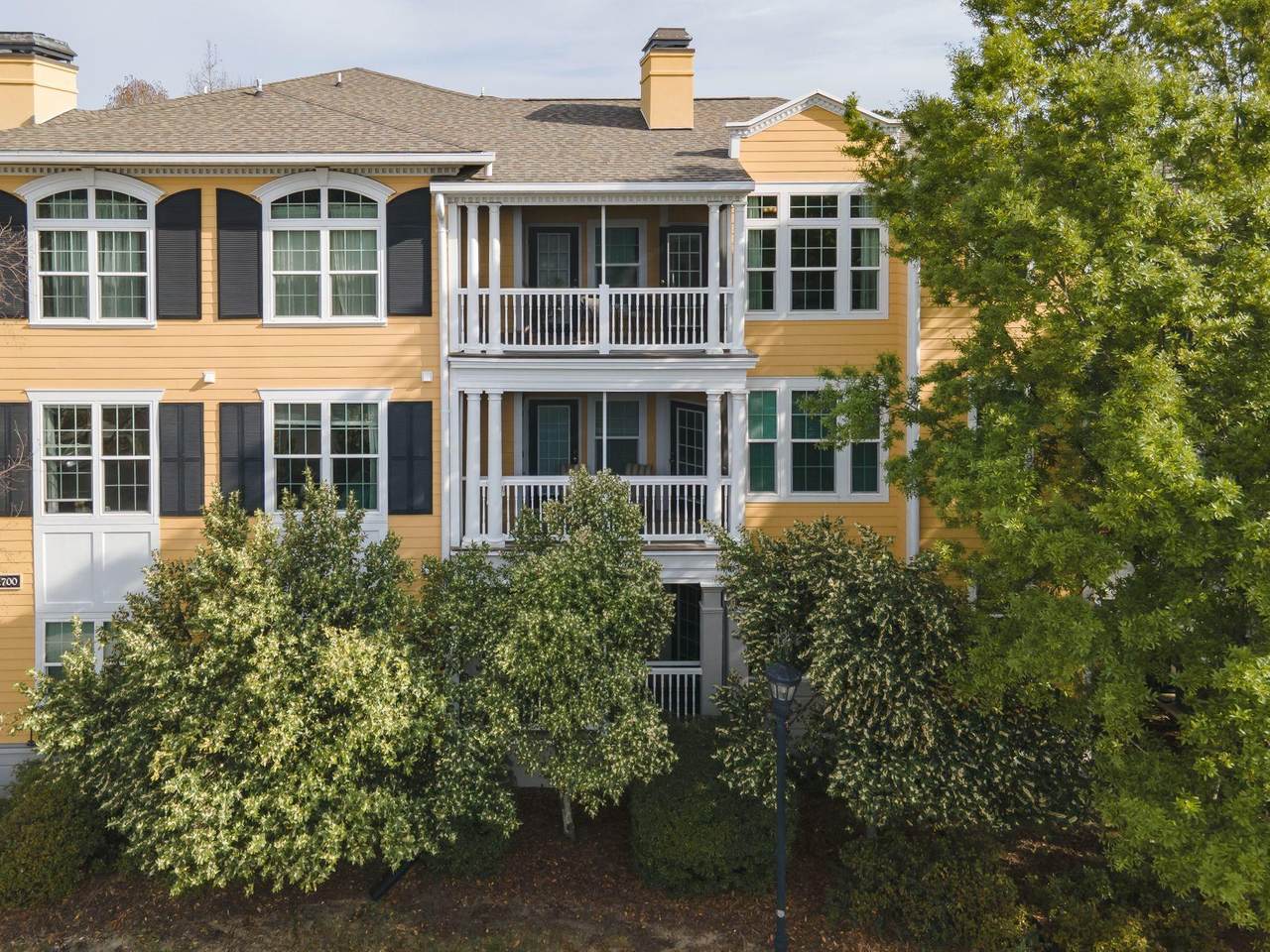 1735 Telfair Way - Photo 1