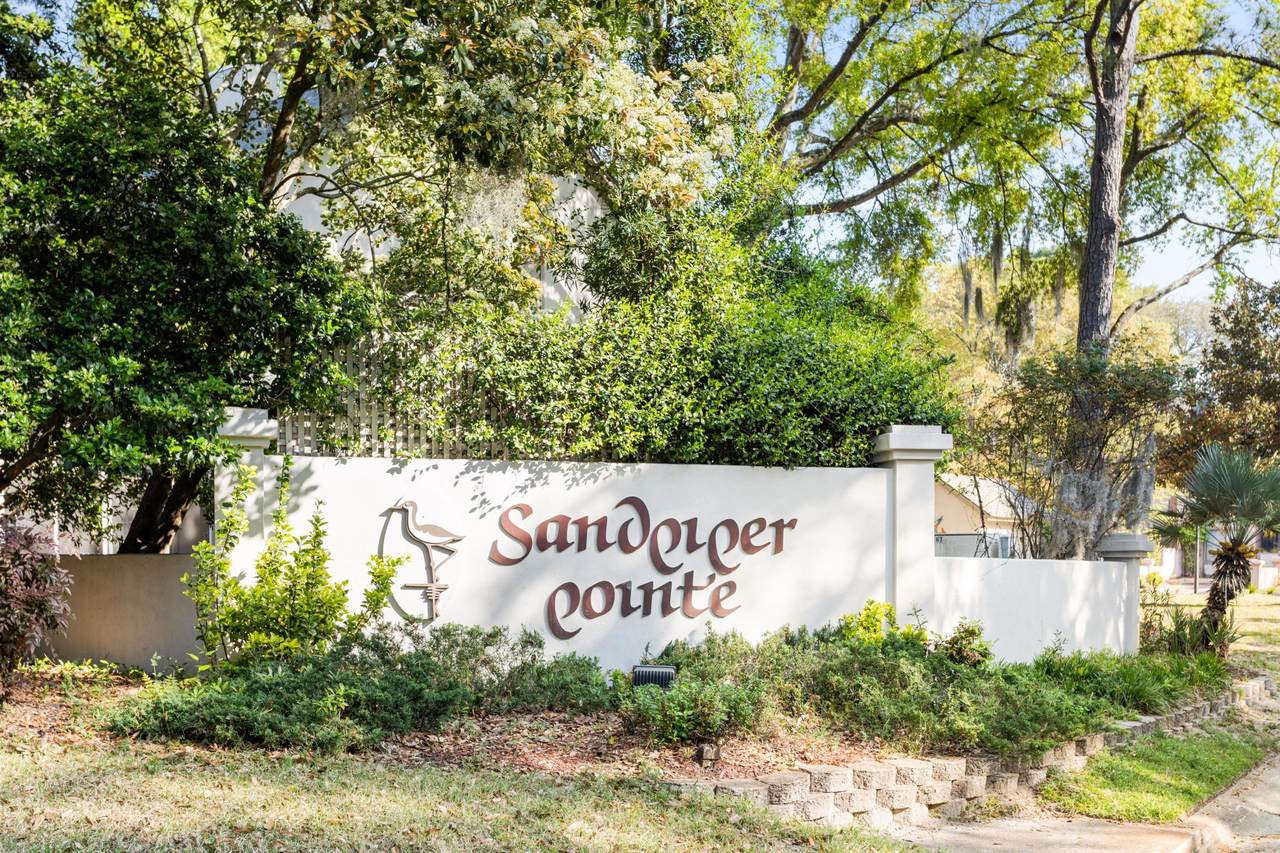 348 Sandpiper Drive - Photo 1