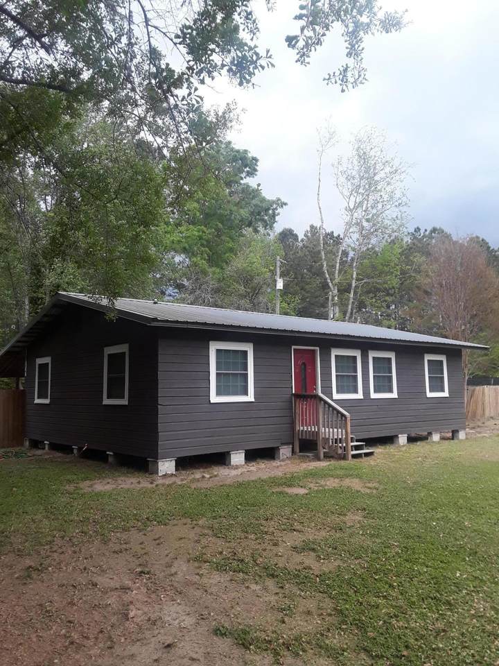 1077 Church Of God Road - Photo 1