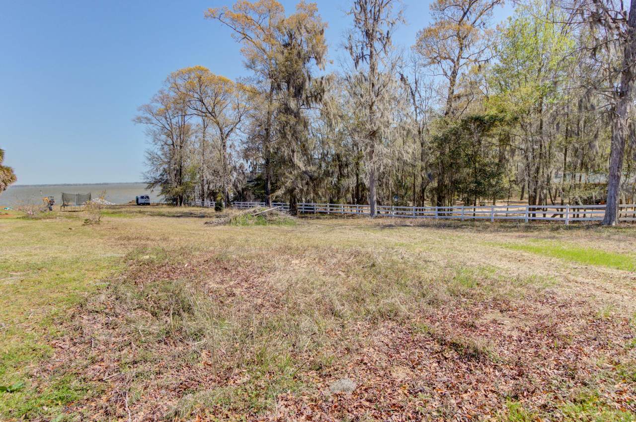 150 Big Dog Lane - Photo 1