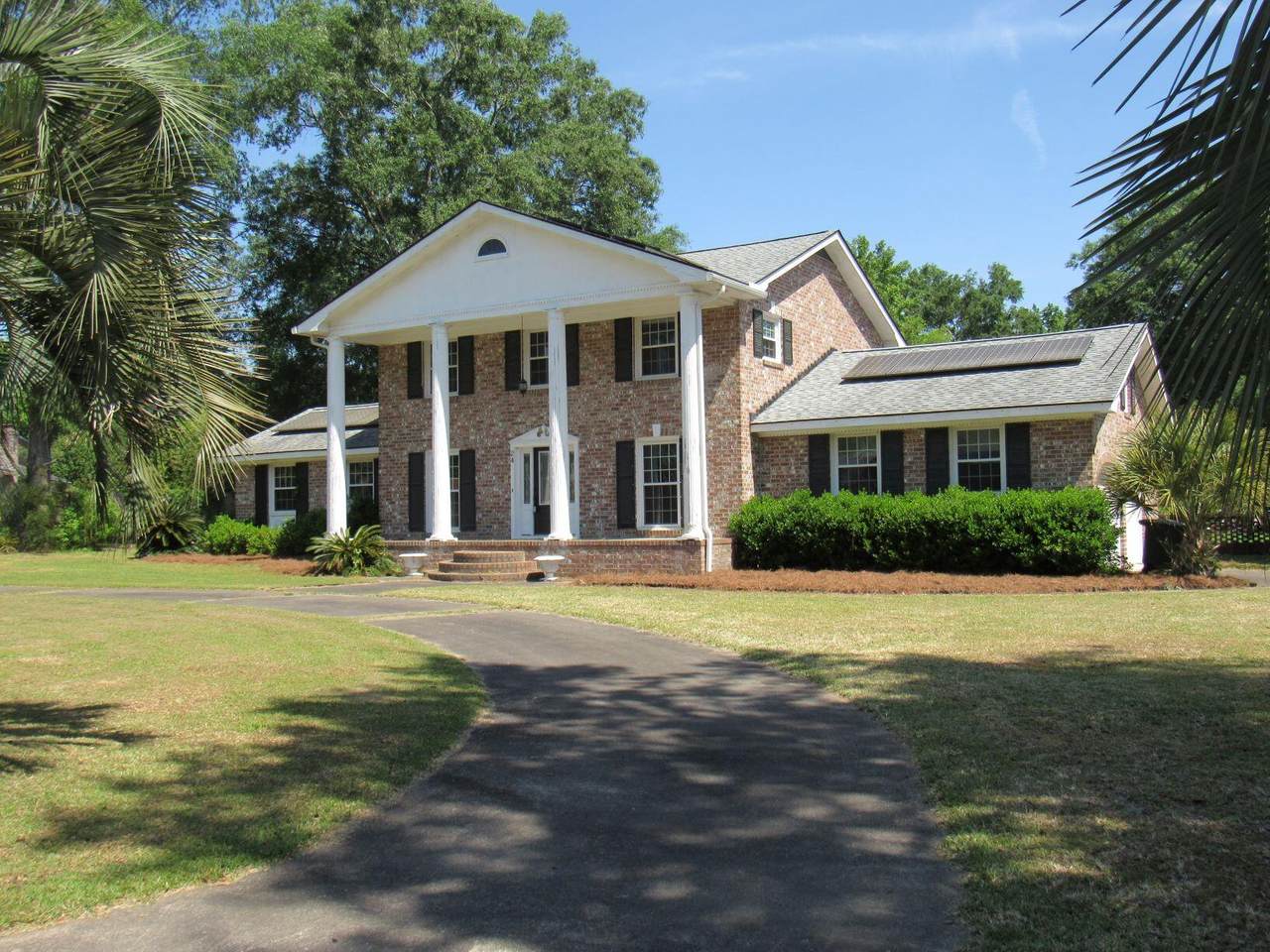 24 Sorento Boulevard - Photo 1