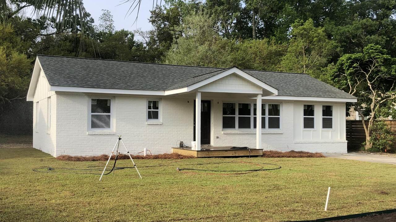 2429 Lantern Street - Photo 1