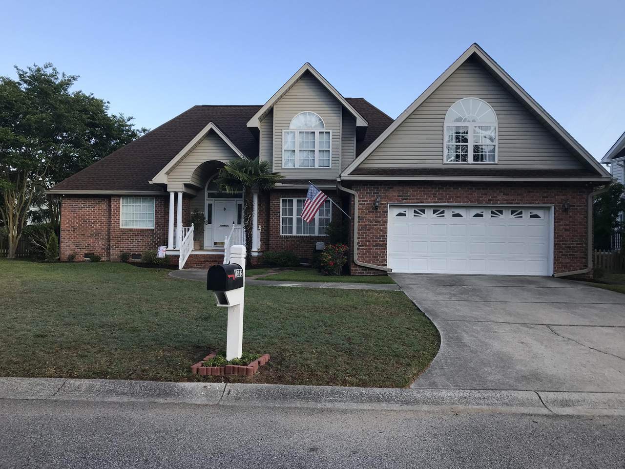 1373 Woodlock Road - Photo 1