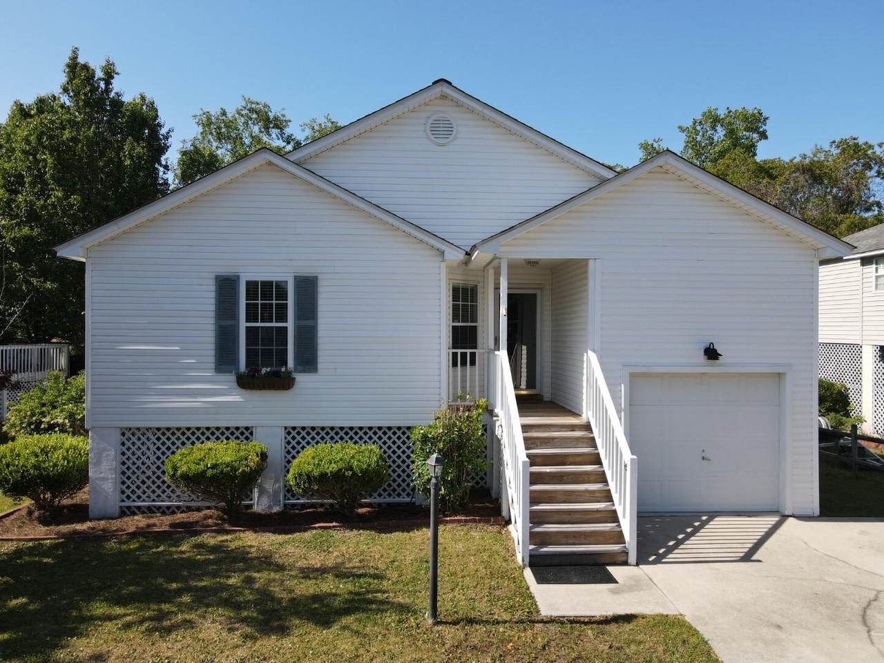 2375 Parkstone Drive - Photo 1