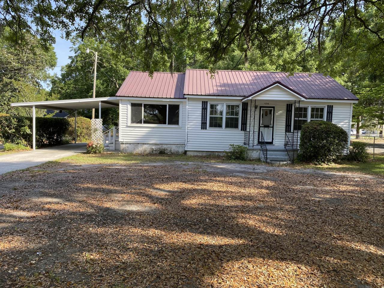 226 Live Oak Drive - Photo 1