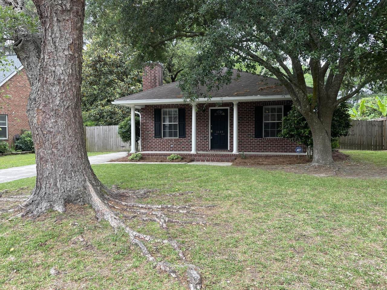 1029 Stono River Drive - Photo 1