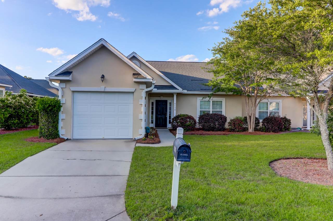 9138 Woodcreek Court - Photo 1