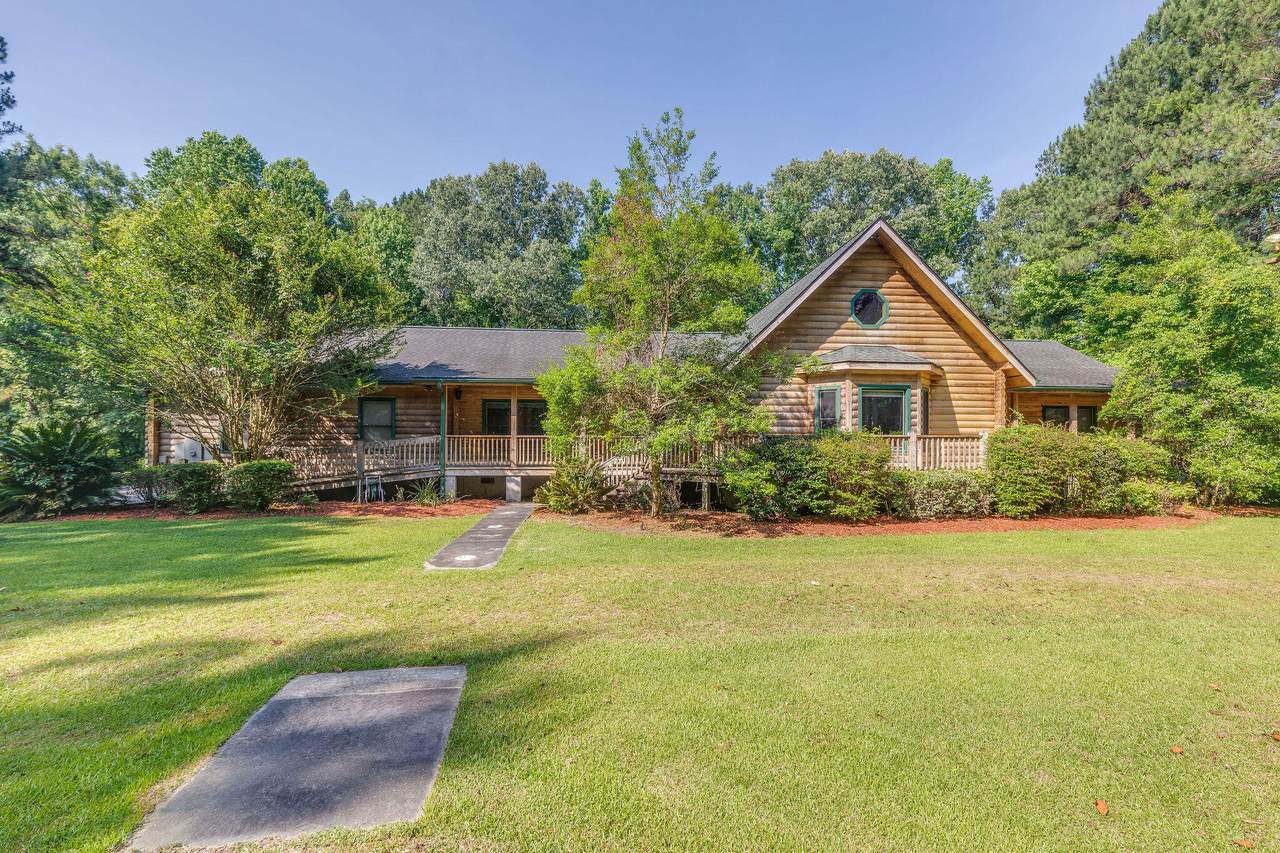 1135 Highway 61 - Photo 1