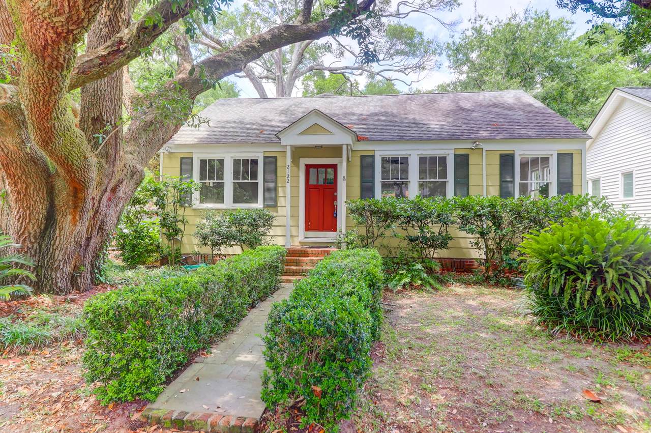 2122 Welch Avenue - Photo 1