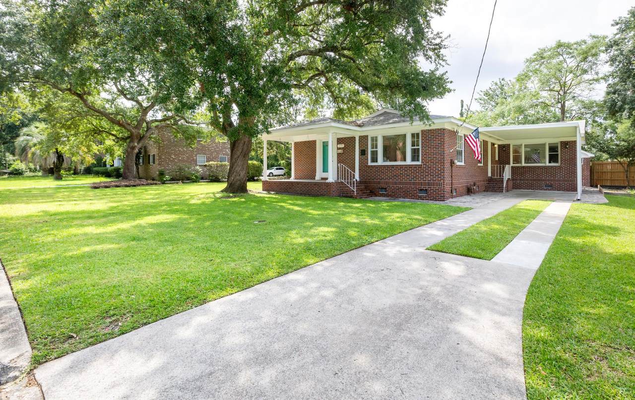 179 3rd Avenue - Photo 1