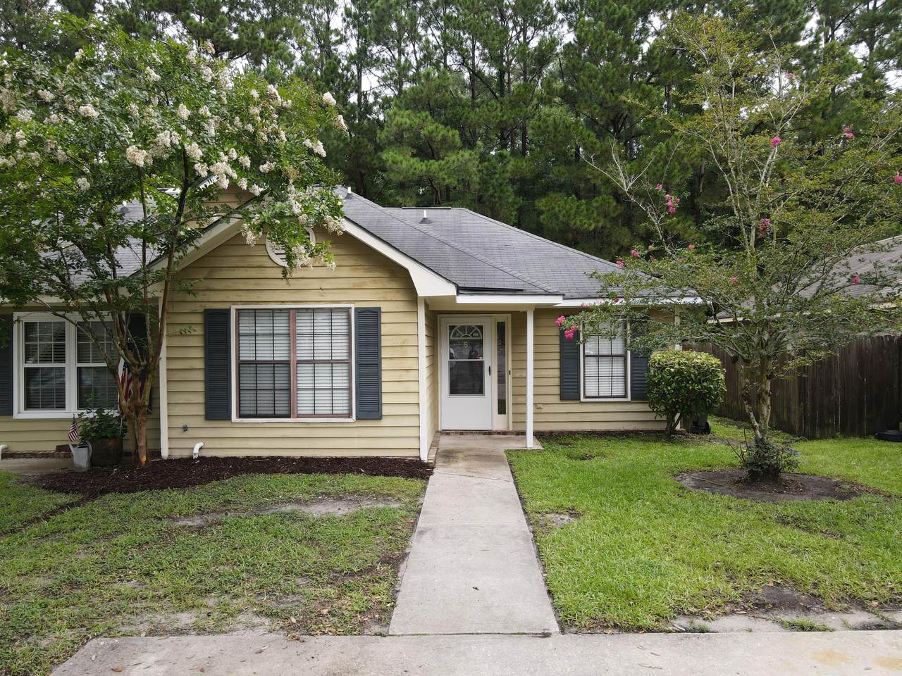 715 Temple Road - Photo 1