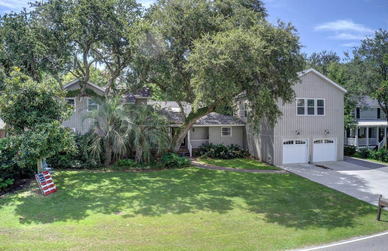 3612 Waterway Boulevard - Photo 1