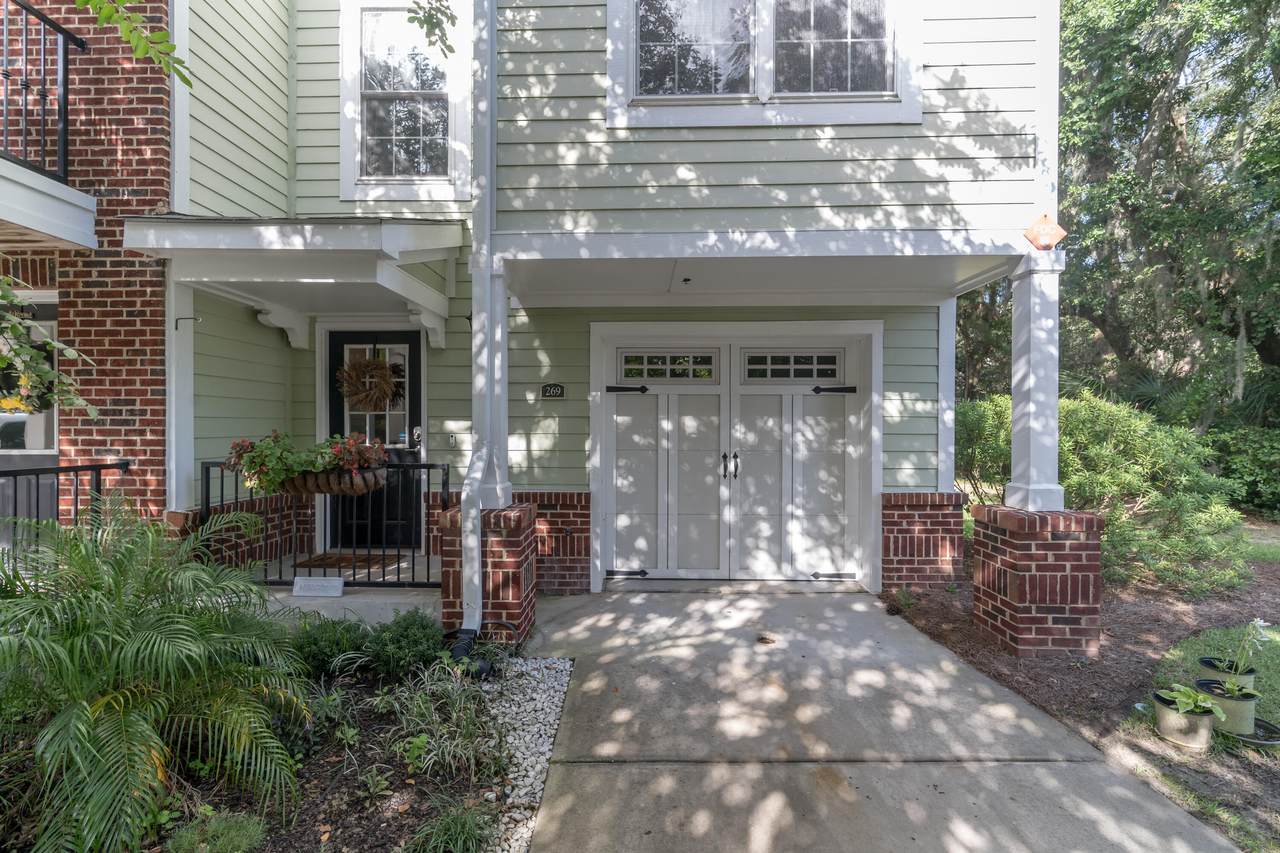 269 Etiwan Pointe Drive - Photo 1