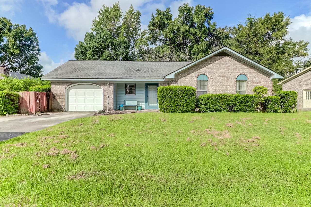 403 Terrier Road - Photo 1