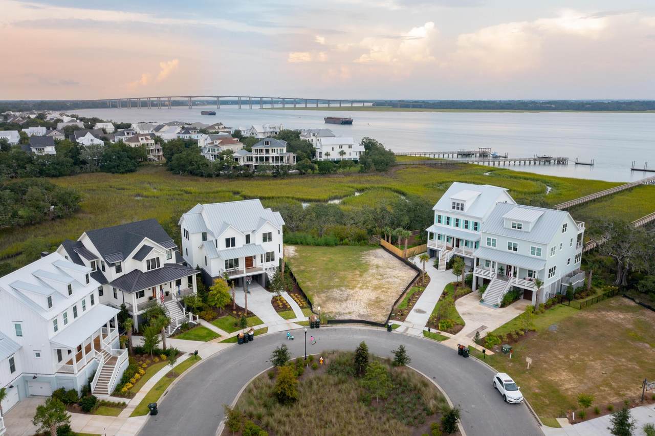 1221 Water View Lane - Photo 1