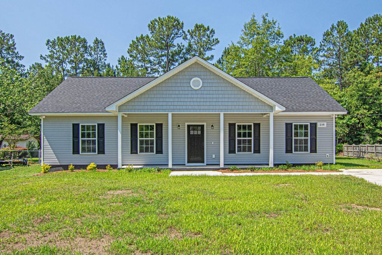 259 Railroad Avenue - Photo 1