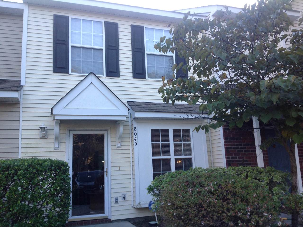 8045 Shadow Oak Drive - Photo 1