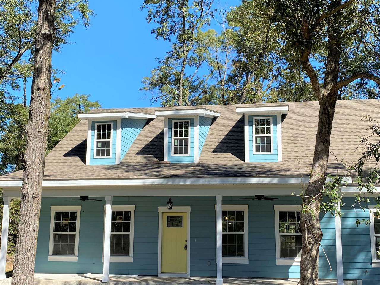273 Plantation Lane - Photo 1