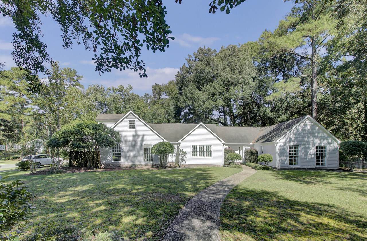 111 Walker Drive - Photo 1