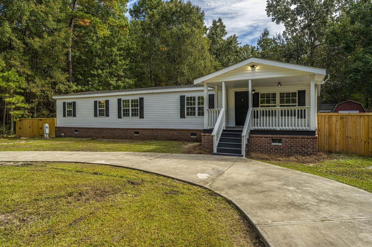 263 St. Germain Drive - Photo 1