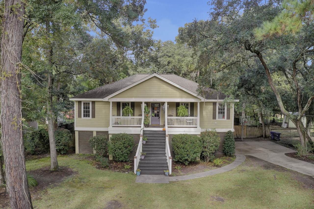 3654 Hilton Drive - Photo 1