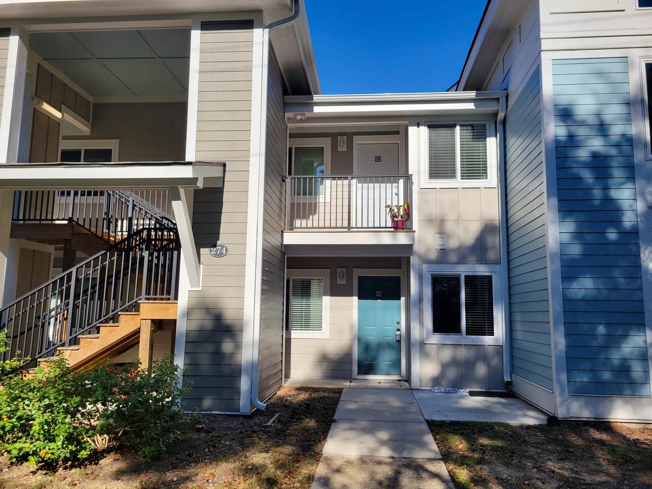 274 Alexandra Drive - Photo 1