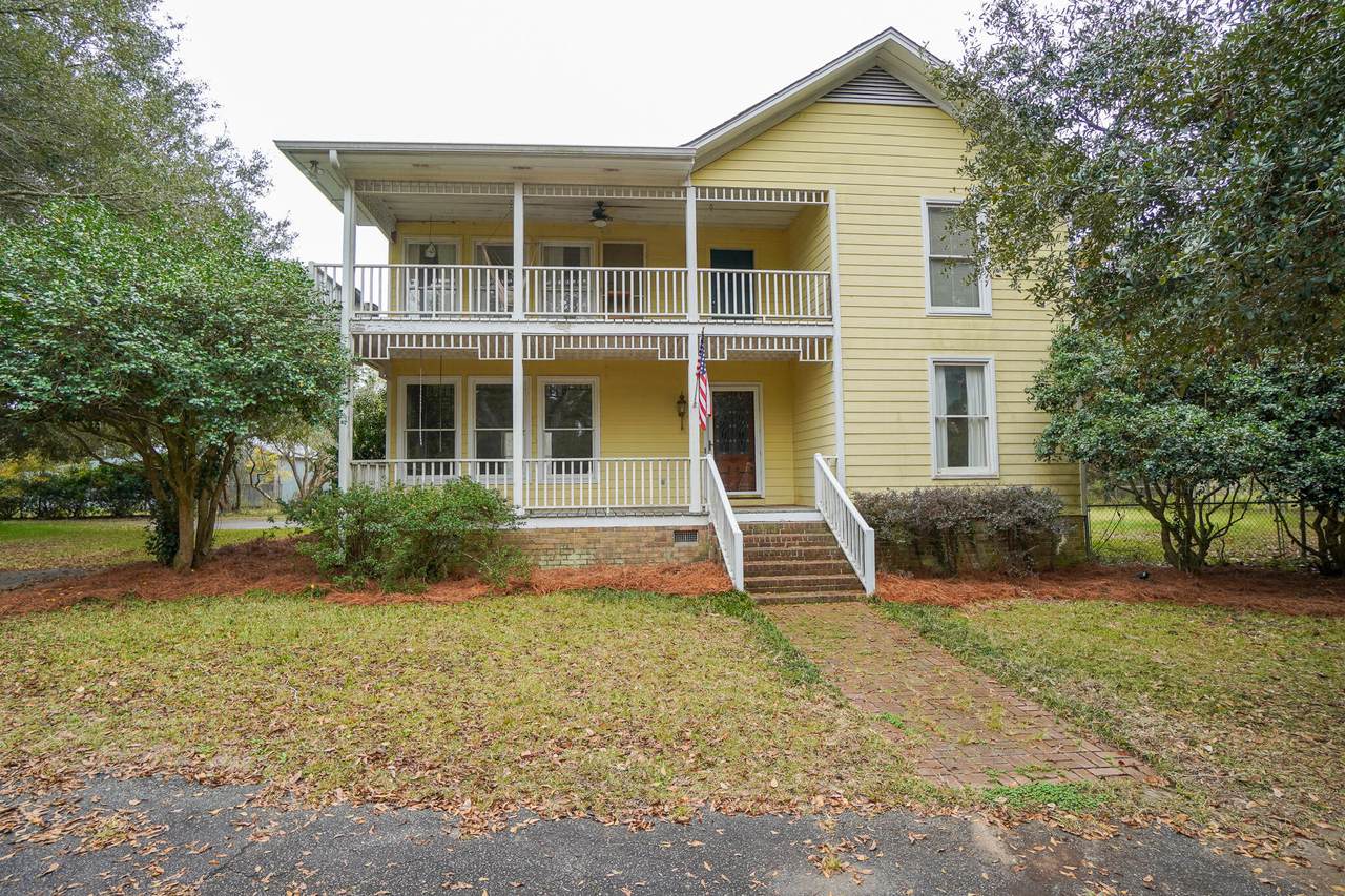 356 Camp Road - Photo 1