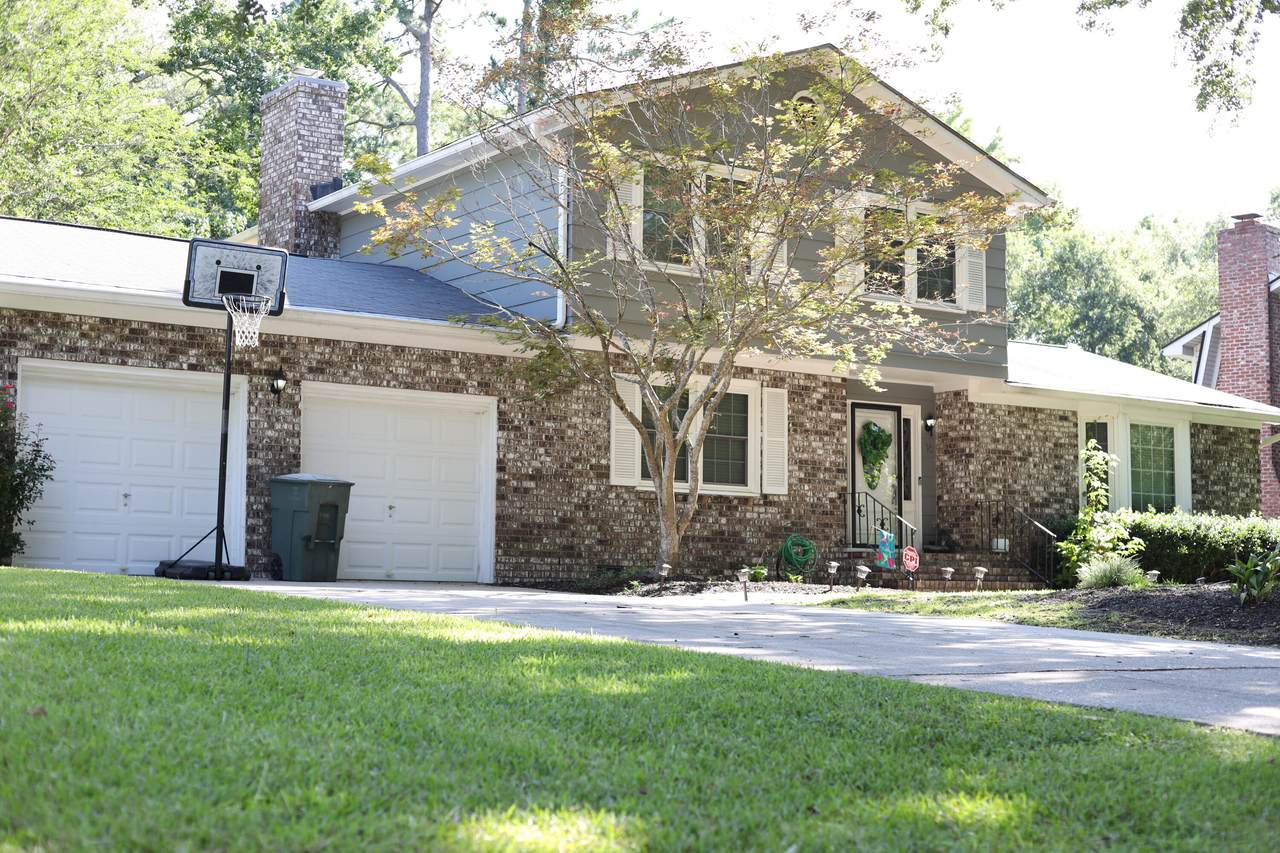 16 Sorento Boulevard - Photo 1